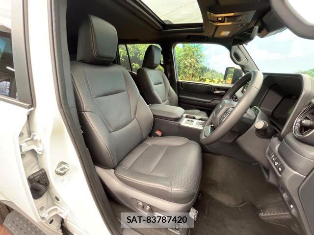 Toyota Land Cruiser 250 2025-06 8871277-6