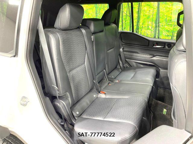 Toyota Land Cruiser 250 2024-08 8871276-10