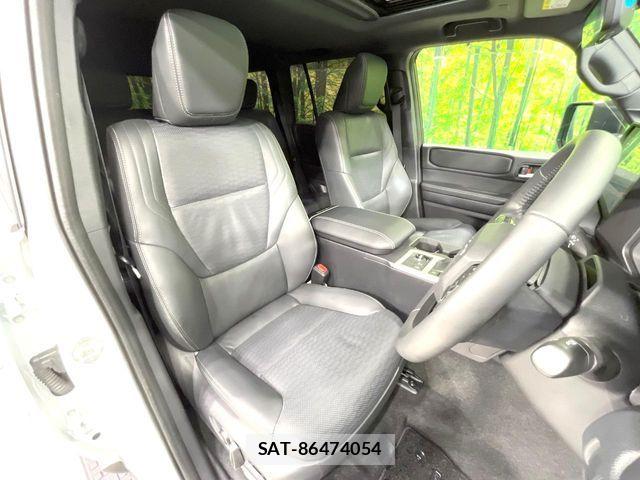 Toyota Land Cruiser 250 2024-11 8871275-8