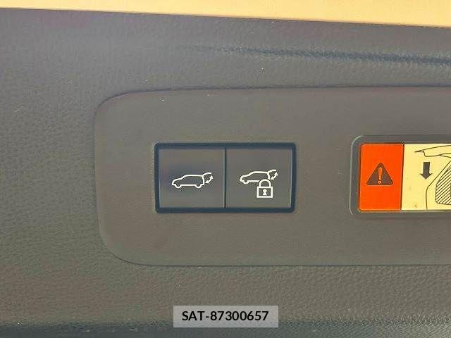 Toyota Land Cruiser 250 2024-08 8871281-9