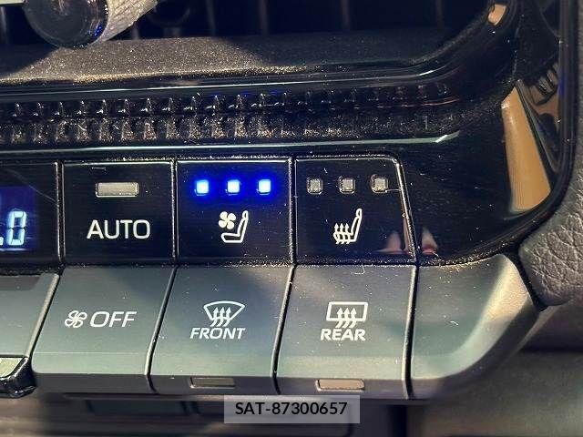 Toyota Land Cruiser 250 2024-08 8871281-5