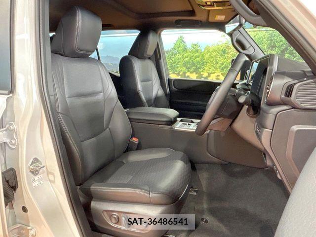 Toyota Land Cruiser 250 2025-02 8880346-9