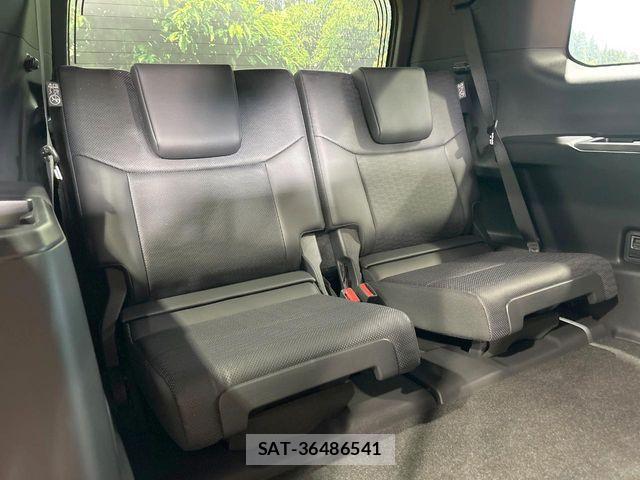 Toyota Land Cruiser 250 2025-02 8880346-11