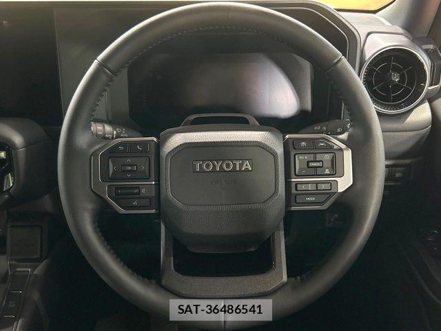 Toyota Land Cruiser 250 2025-02 8880346-13
