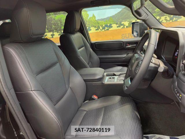 Toyota Land Cruiser 250 2025-12 8880344-6