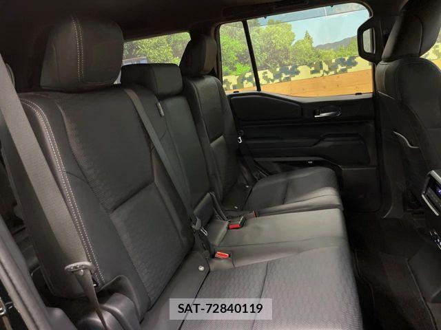 Toyota Land Cruiser 250 2025-12 8880344-7
