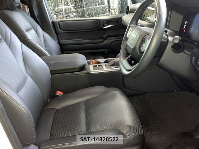 Toyota Land Cruiser 250 2024-07 8880337-14