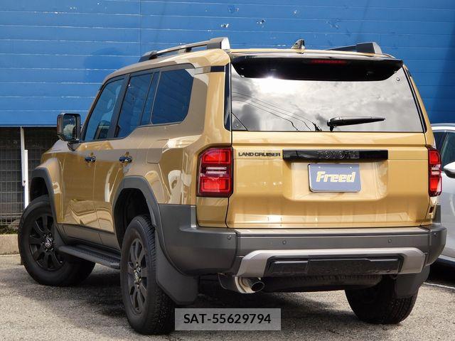 Toyota Land Cruiser 250 2024-07 8880342-10