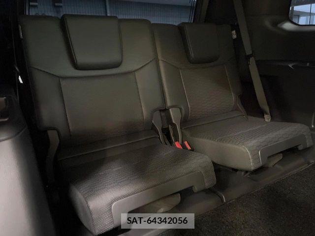 Toyota Land Cruiser 250 2024-11 8880341-11