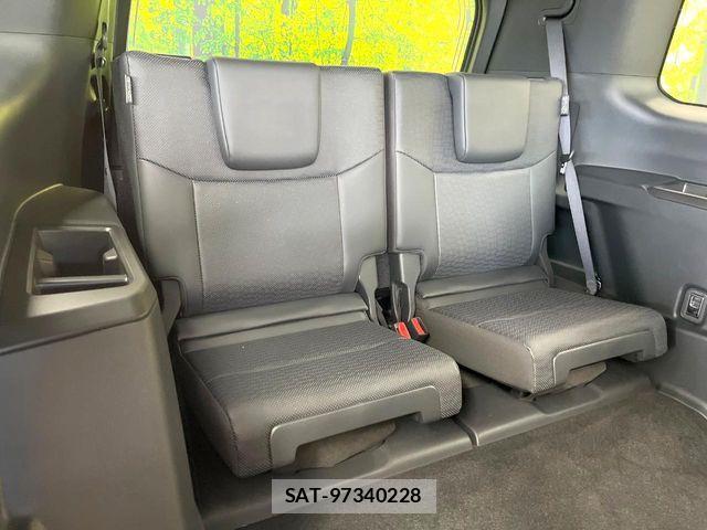 Toyota Land Cruiser 250 2025-12 8880331-9