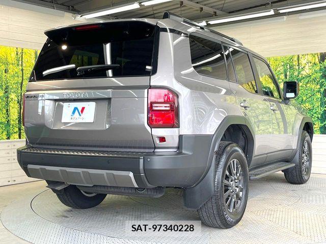 Toyota Land Cruiser 250 2025-12 8880331-16