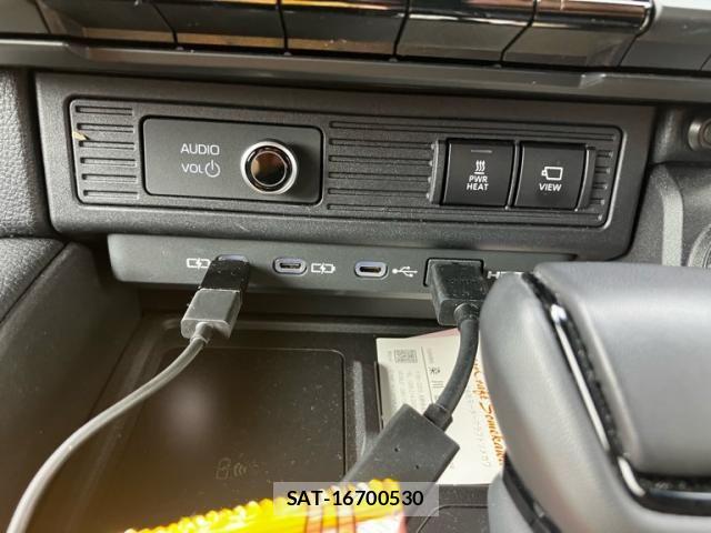 Toyota Land Cruiser 250 2025-11 8880340-20