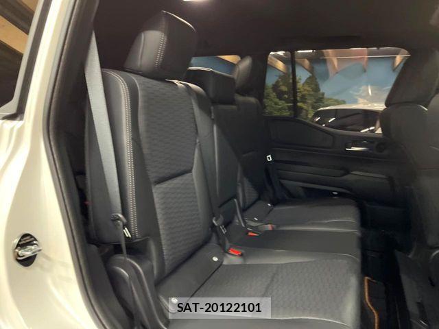 Toyota Land Cruiser 250 2024-08 8880333-9