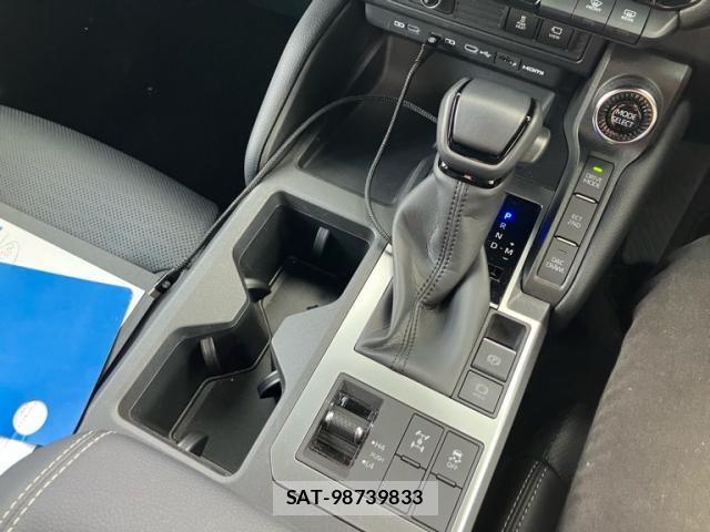 Toyota Land Cruiser 250 2025-10 8880332-21