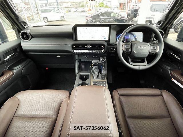 Toyota Land Cruiser 250 2025-04 8880327-1