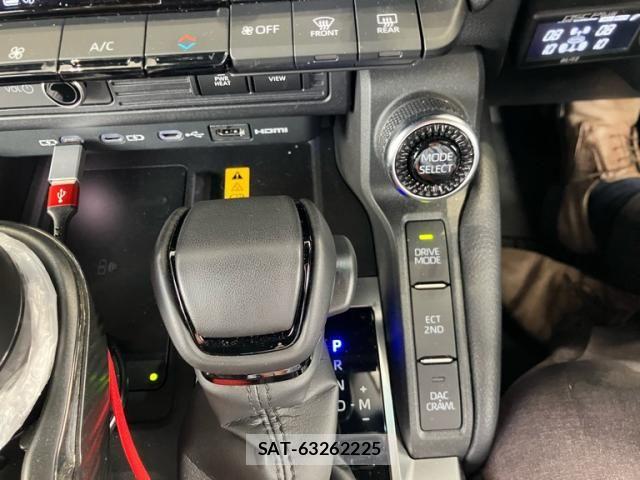 Toyota Land Cruiser 250 2025-07 8880330-20