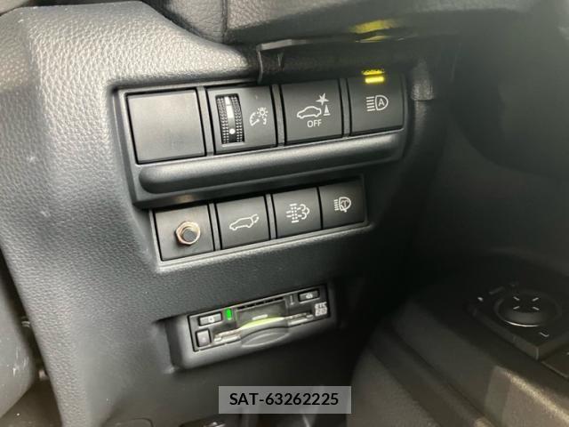 Toyota Land Cruiser 250 2025-07 8880330-23
