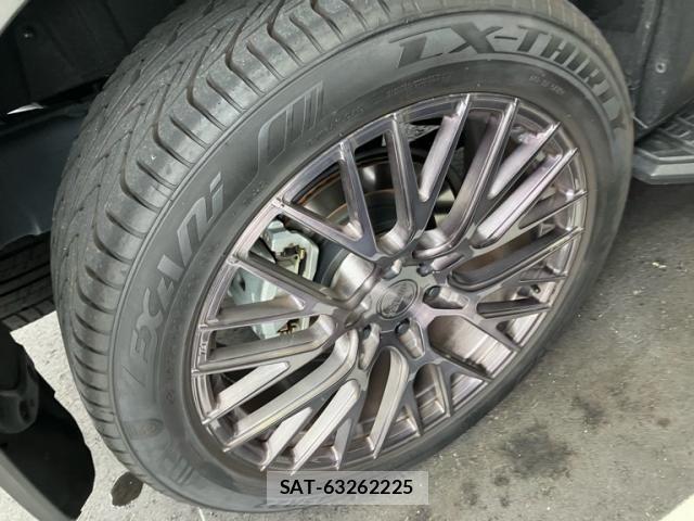 Toyota Land Cruiser 250 2025-07 8880330-8