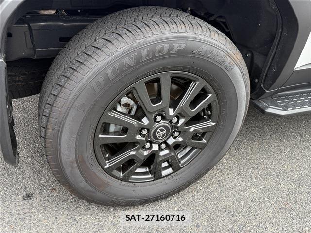 Toyota Land Cruiser 250 2025-09 8880334-12