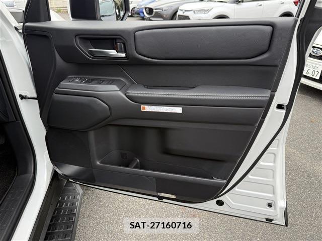 Toyota Land Cruiser 250 2025-09 8880334-26