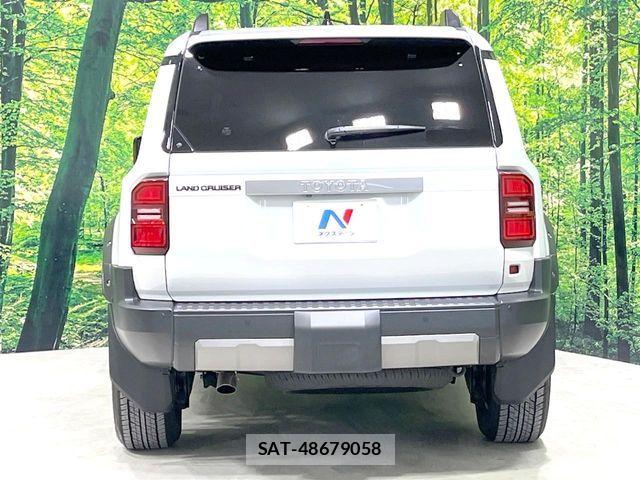 Toyota Land Cruiser 250 2024-09 8880335-15