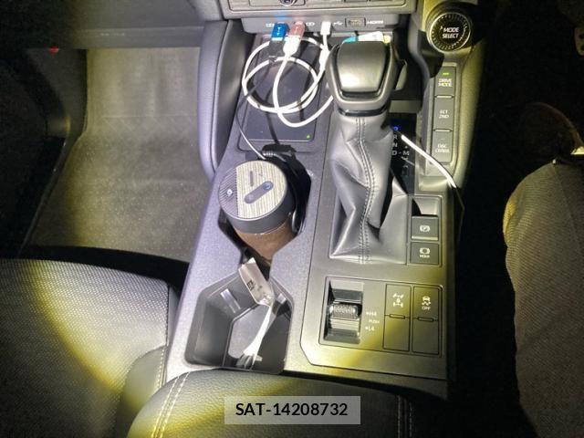 Toyota Land Cruiser 250 2025-02 8880339-19