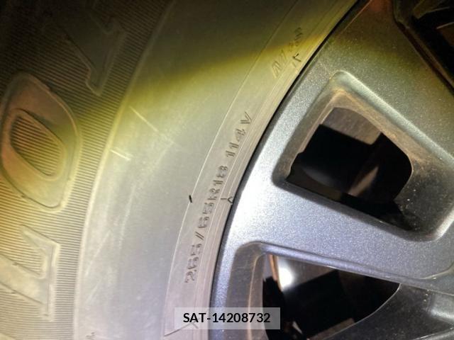 Toyota Land Cruiser 250 2025-02 8880339-6