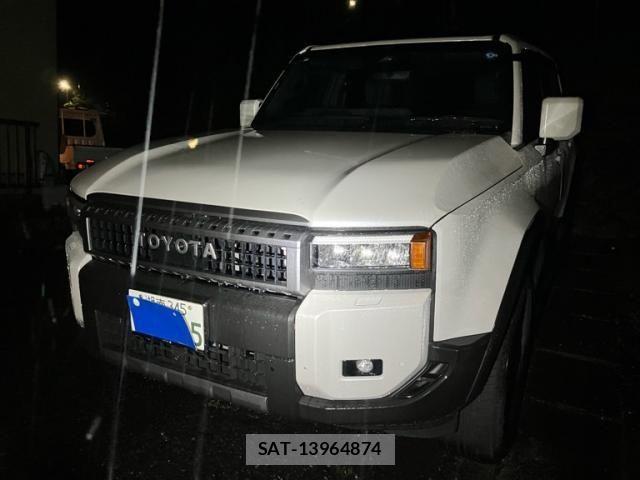 Toyota Land Cruiser 250 2025-04 8880350-0