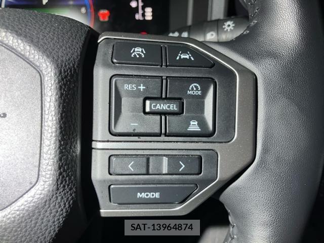 Toyota Land Cruiser 250 2025-04 8880350-11