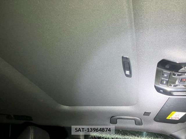 Toyota Land Cruiser 250 2025-04 8880350-19