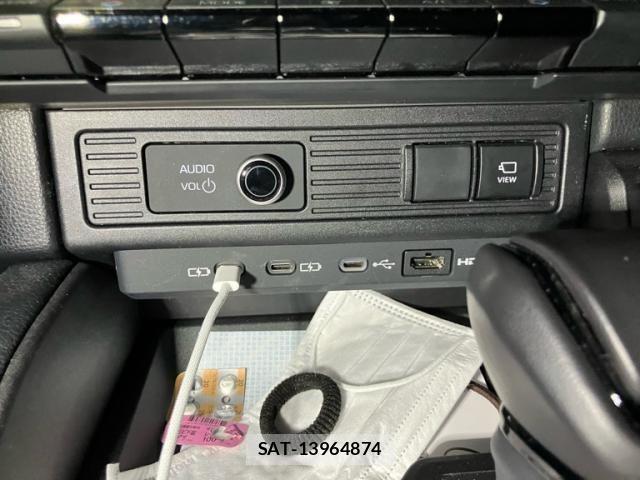 Toyota Land Cruiser 250 2025-04 8880350-24