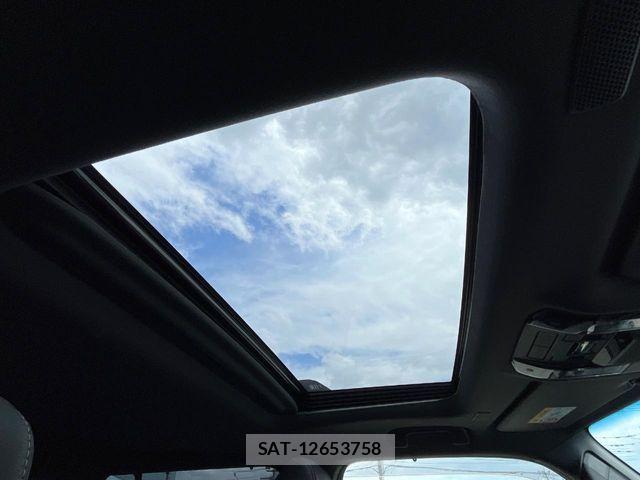 Toyota Land Cruiser 250 2025-01 8883817-2