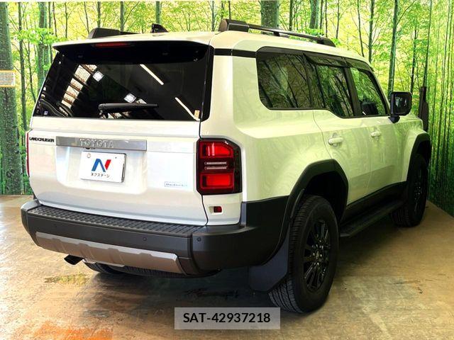 Toyota Land Cruiser 250 2026-02 8883814-12