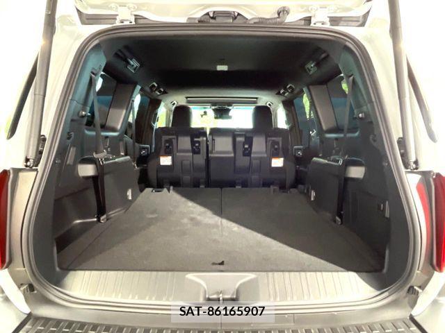 Toyota Land Cruiser 250 2024-10 8883816-10