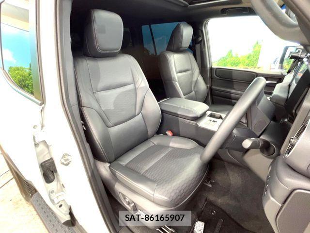 Toyota Land Cruiser 250 2024-10 8883816-7