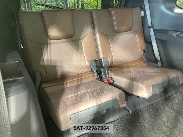 Toyota Land Cruiser 250 2024-07 8883812-9