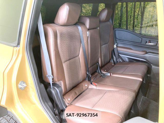 Toyota Land Cruiser 250 2024-07 8883812-8