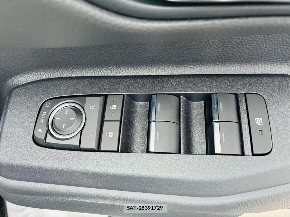 Toyota Land Cruiser 250 2025-07 8044010-18