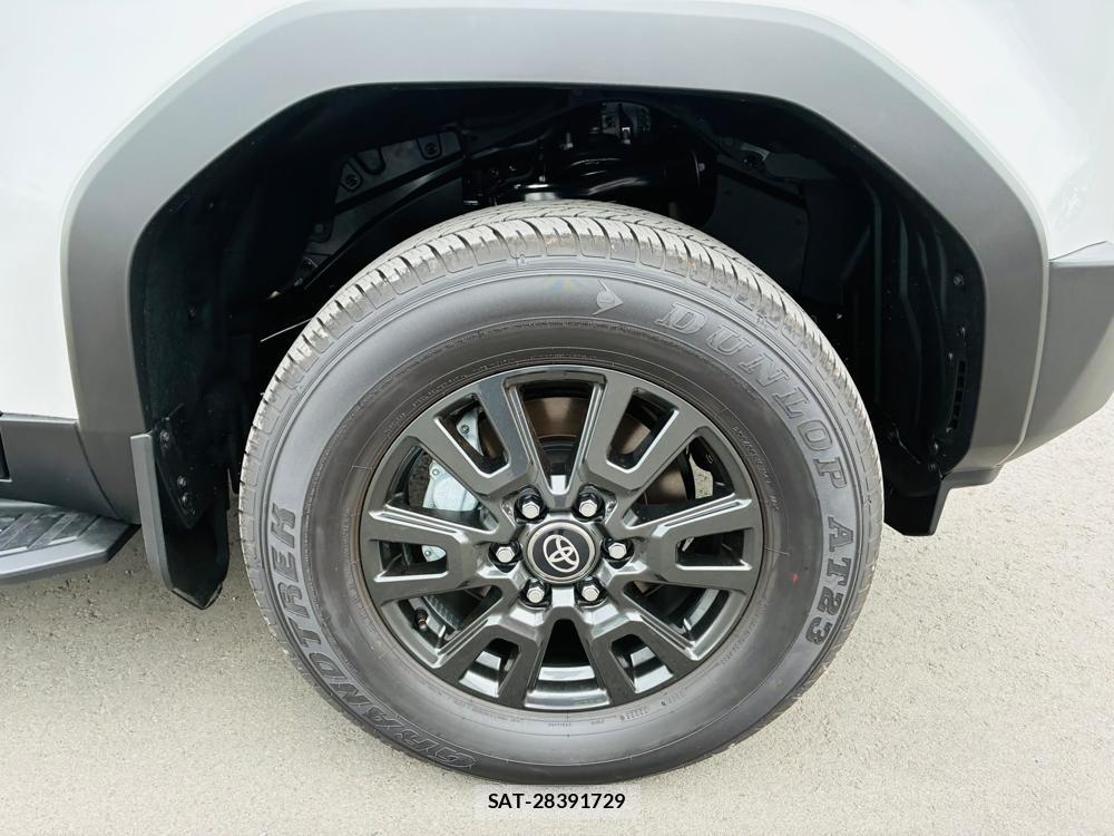 Toyota Land Cruiser 250 2025-07 8044010-24