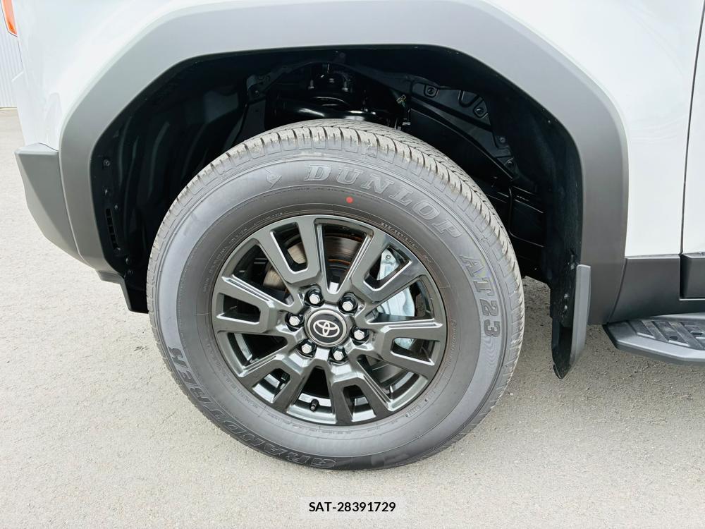 Toyota Land Cruiser 250 2025-07 8044010-26