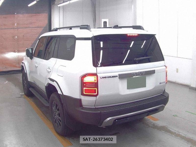 Toyota  2024-12 8711423-2