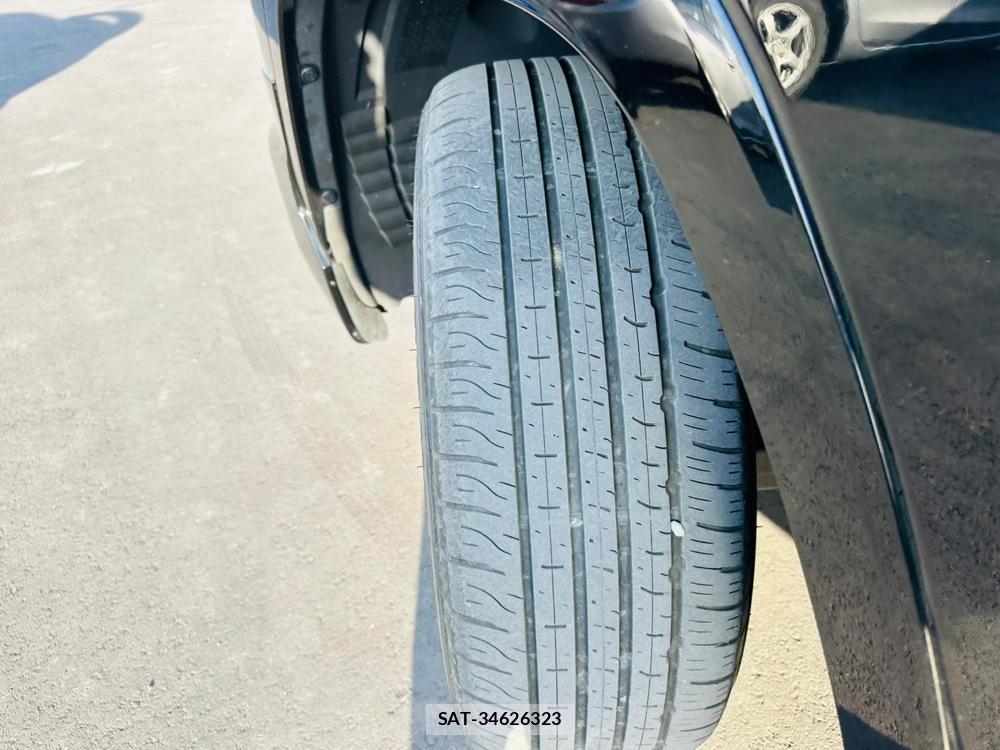 Toyota Land Cruiser 300 2022-04 6828289-31