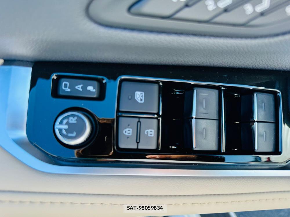Toyota LAND CRUISER 2026 7074643-20
