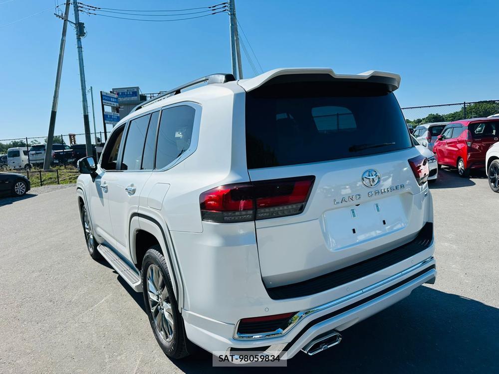 Toyota LAND CRUISER 2026 7074643-2