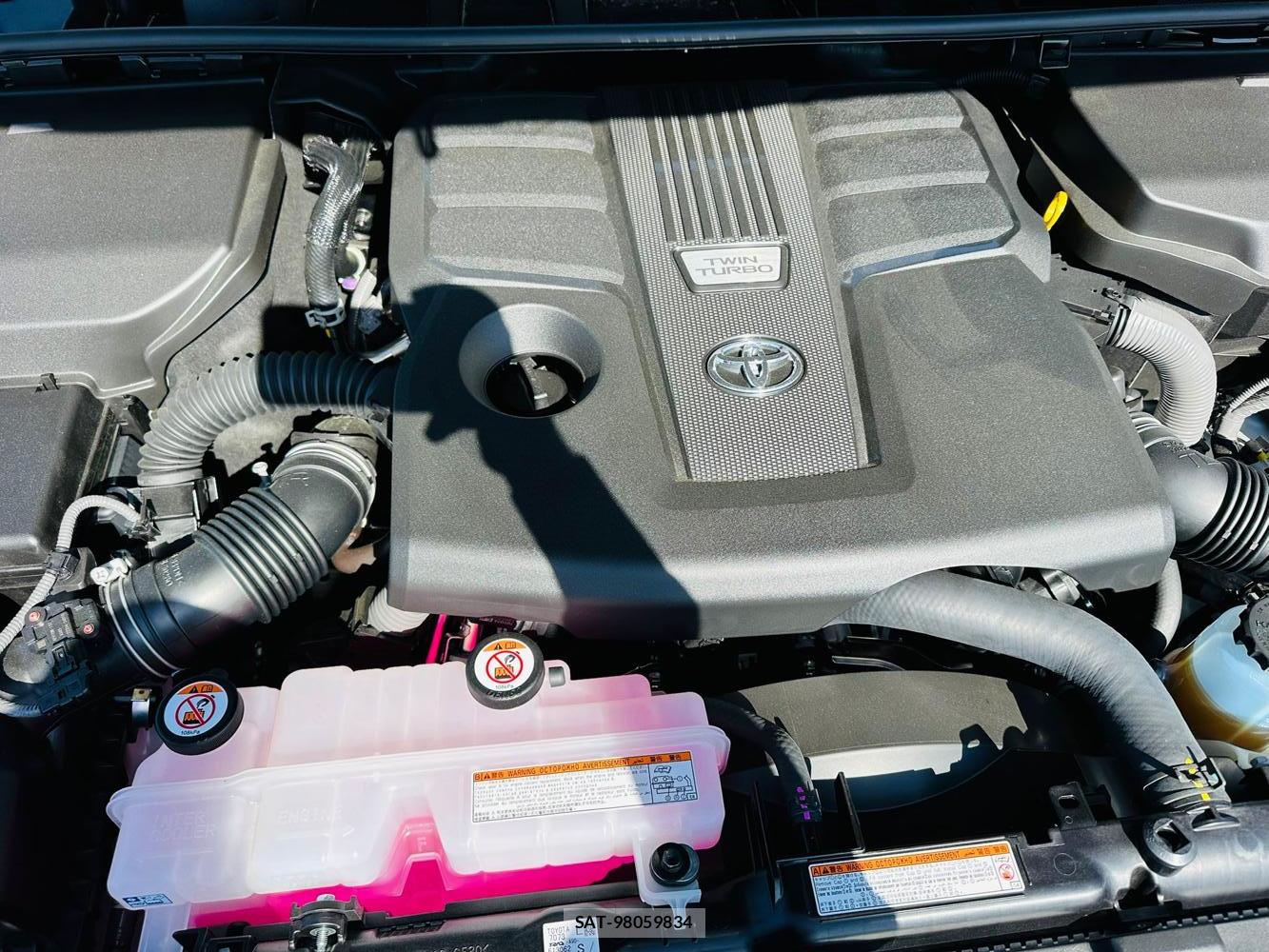 Toyota LAND CRUISER 2026 7074643-37