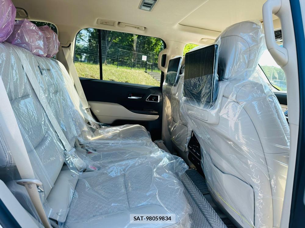 Toyota LAND CRUISER 2026 7074643-8