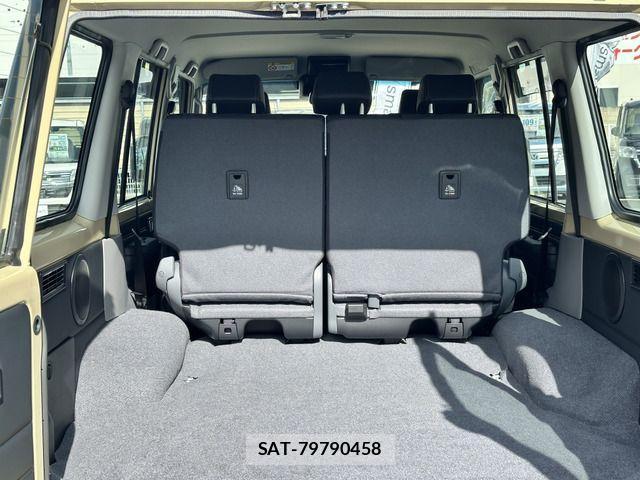 Toyota Land Cruiser 70 2024-01 1040907-14