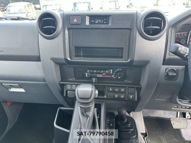 Toyota Land Cruiser 70 2024-01 1040907-15