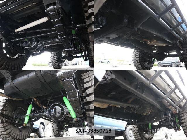 Toyota Land Cruiser 70 1998-01 1354594-13