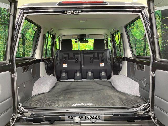 Toyota Land Cruiser 70 2024-04 1445907-9